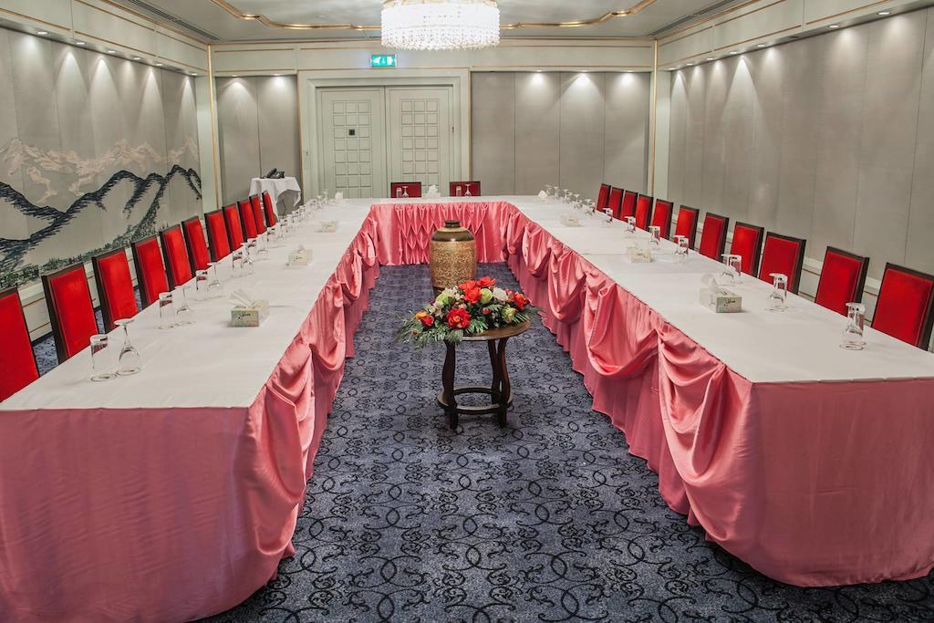Royal Tulip Alrasheed Hotel Baghdād Exterior photo