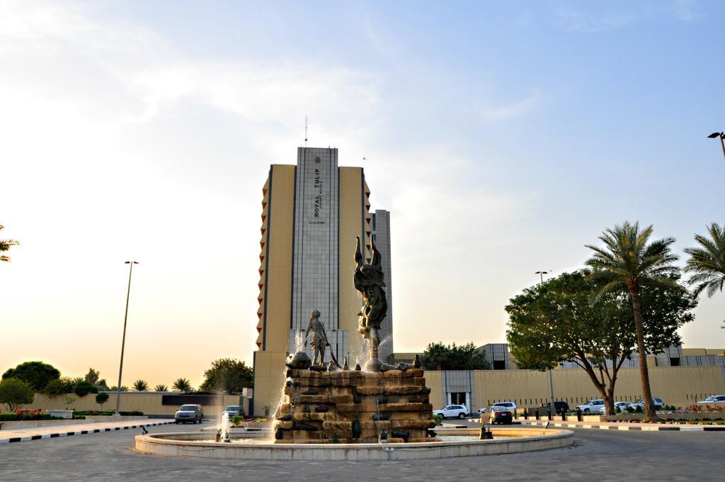 Royal Tulip Alrasheed Hotel Baghdād Exterior photo
