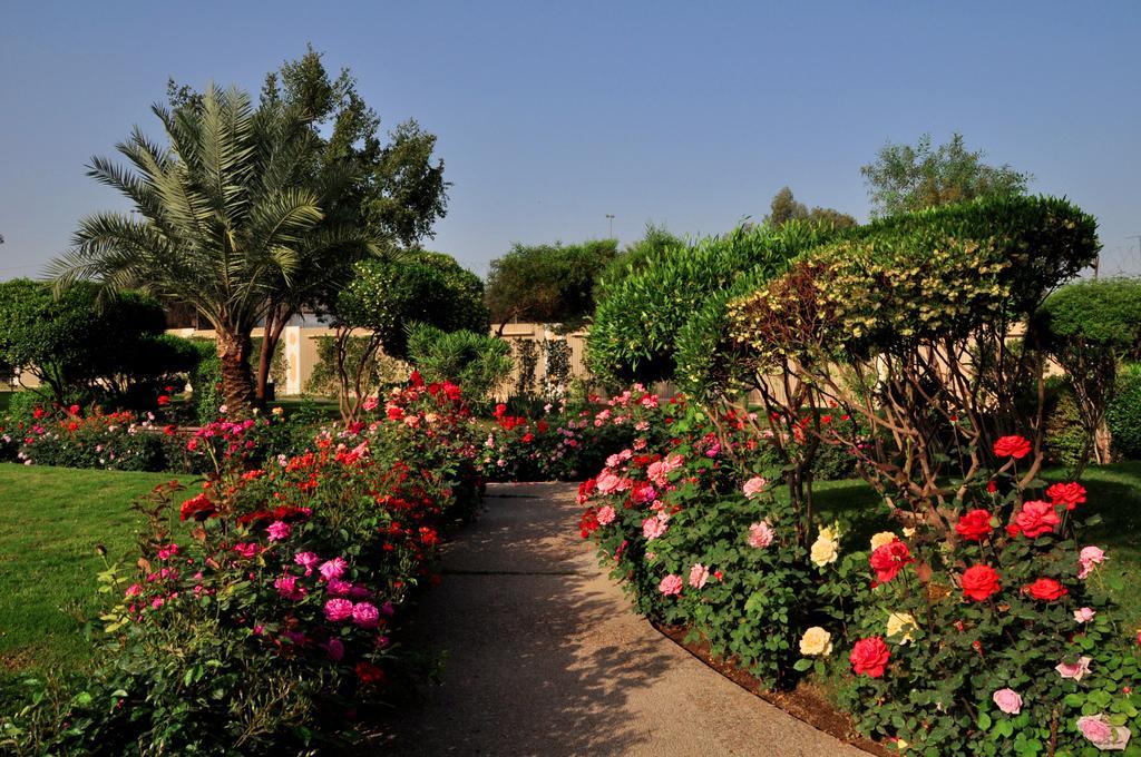 Royal Tulip Alrasheed Hotel Baghdād Exterior photo