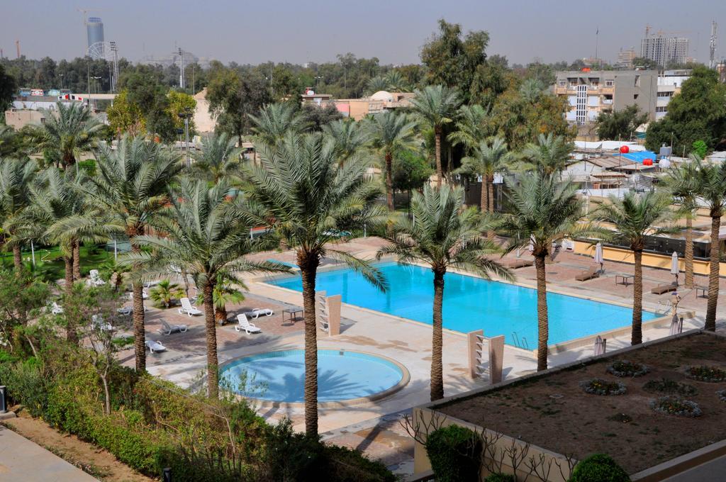 Royal Tulip Alrasheed Hotel Baghdād Exterior photo